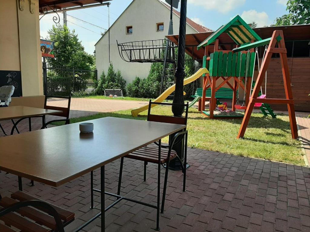 Gyulai Mesehaz Apartman Extérieur photo